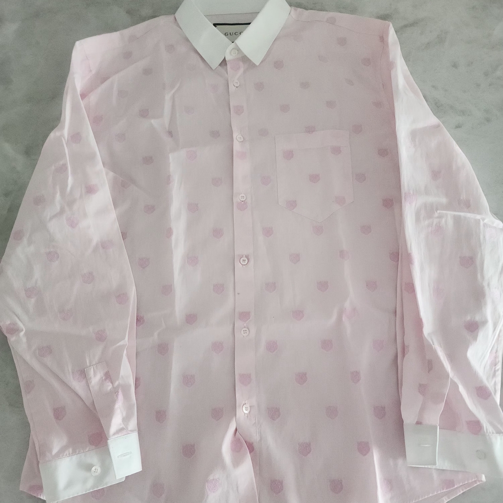 Gucci Pink and White Dress Shirt with Subtle Pattern
